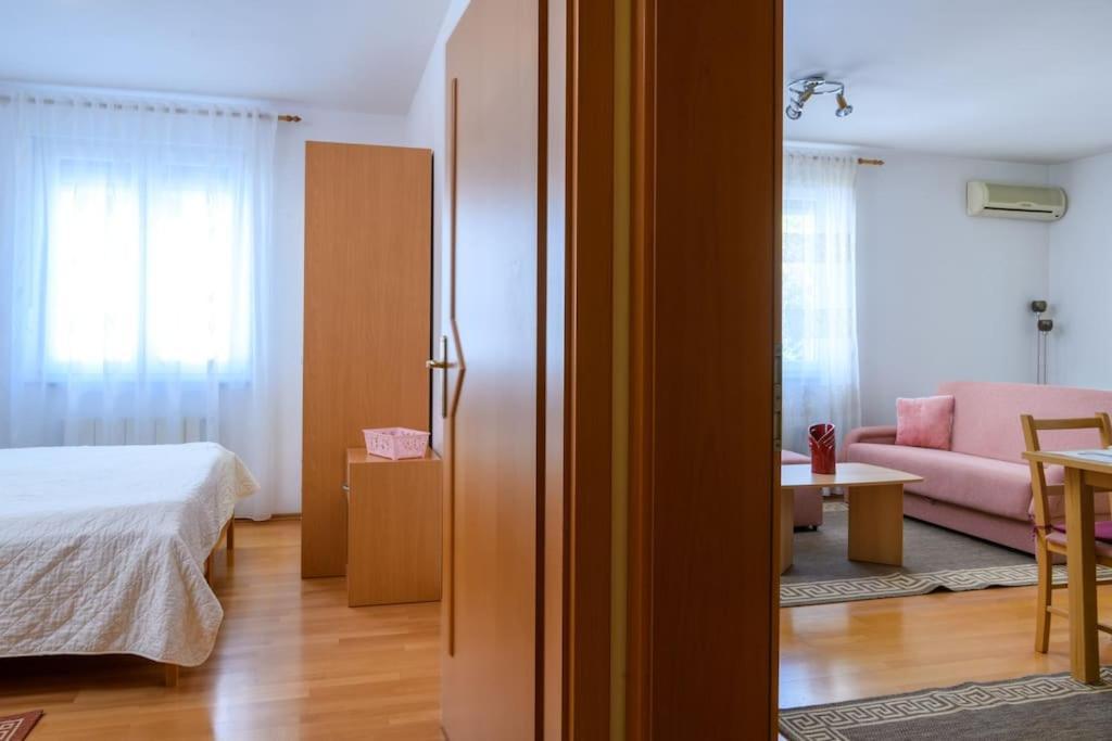 Apartment Sunce 普拉 外观 照片